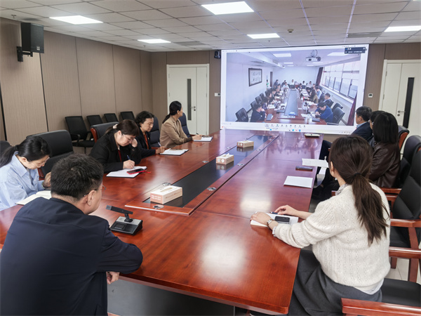枣庄医院会场.jpg