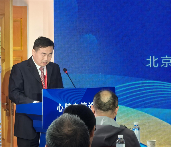 扈新刚1.jpg 扈新刚1.jpg