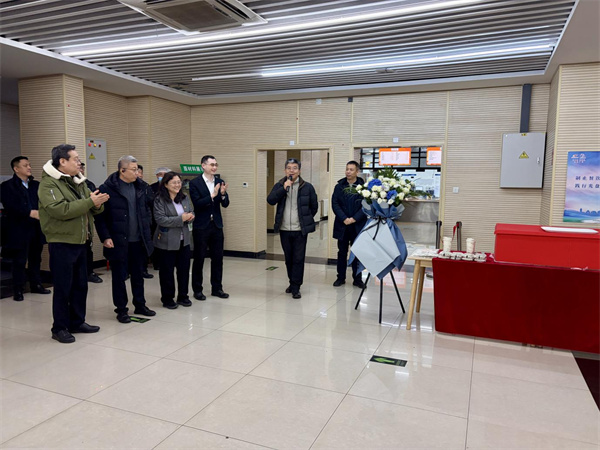 图片10.jpg 图片10.jpg