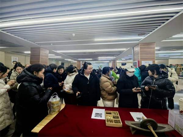 图片12.jpg 图片12.jpg